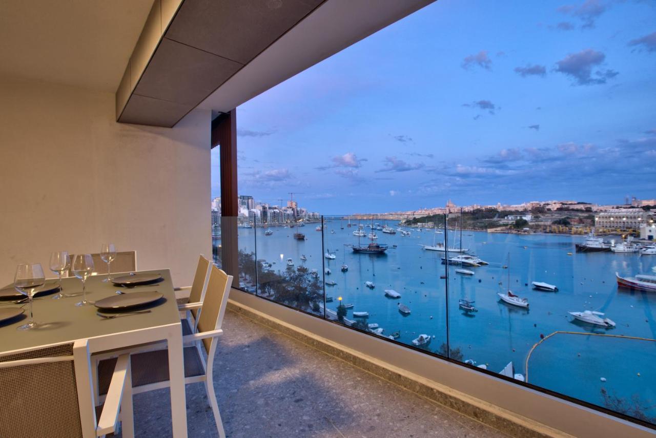 Sea Front Spacious Valletta Views Apartments Sliema Eksteriør bilde